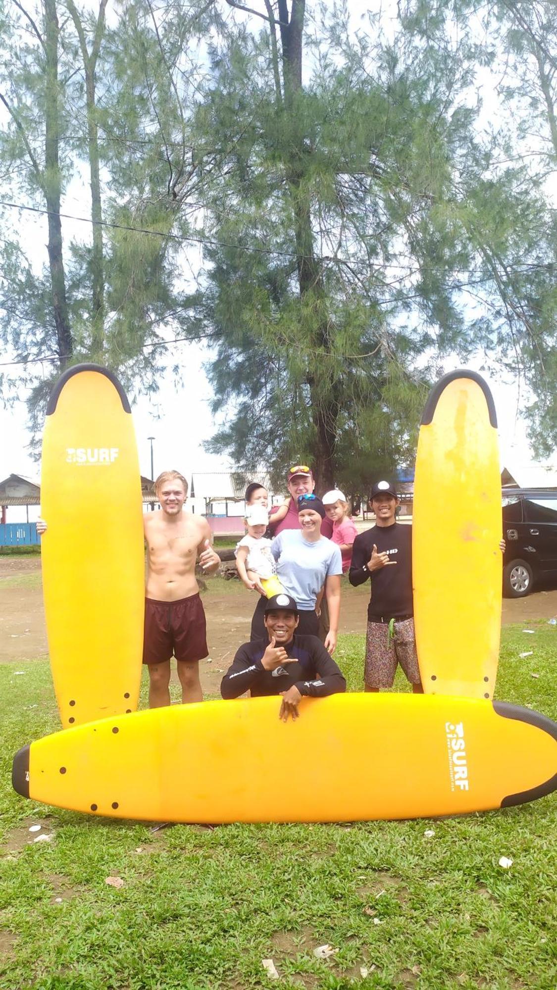 Ferienwohnung Air Manis Secret Surfcamp Taluk Batung Exterior foto