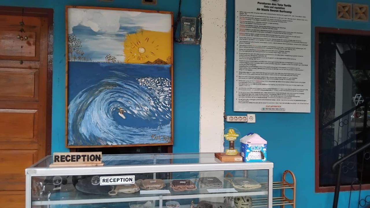 Ferienwohnung Air Manis Secret Surfcamp Taluk Batung Exterior foto