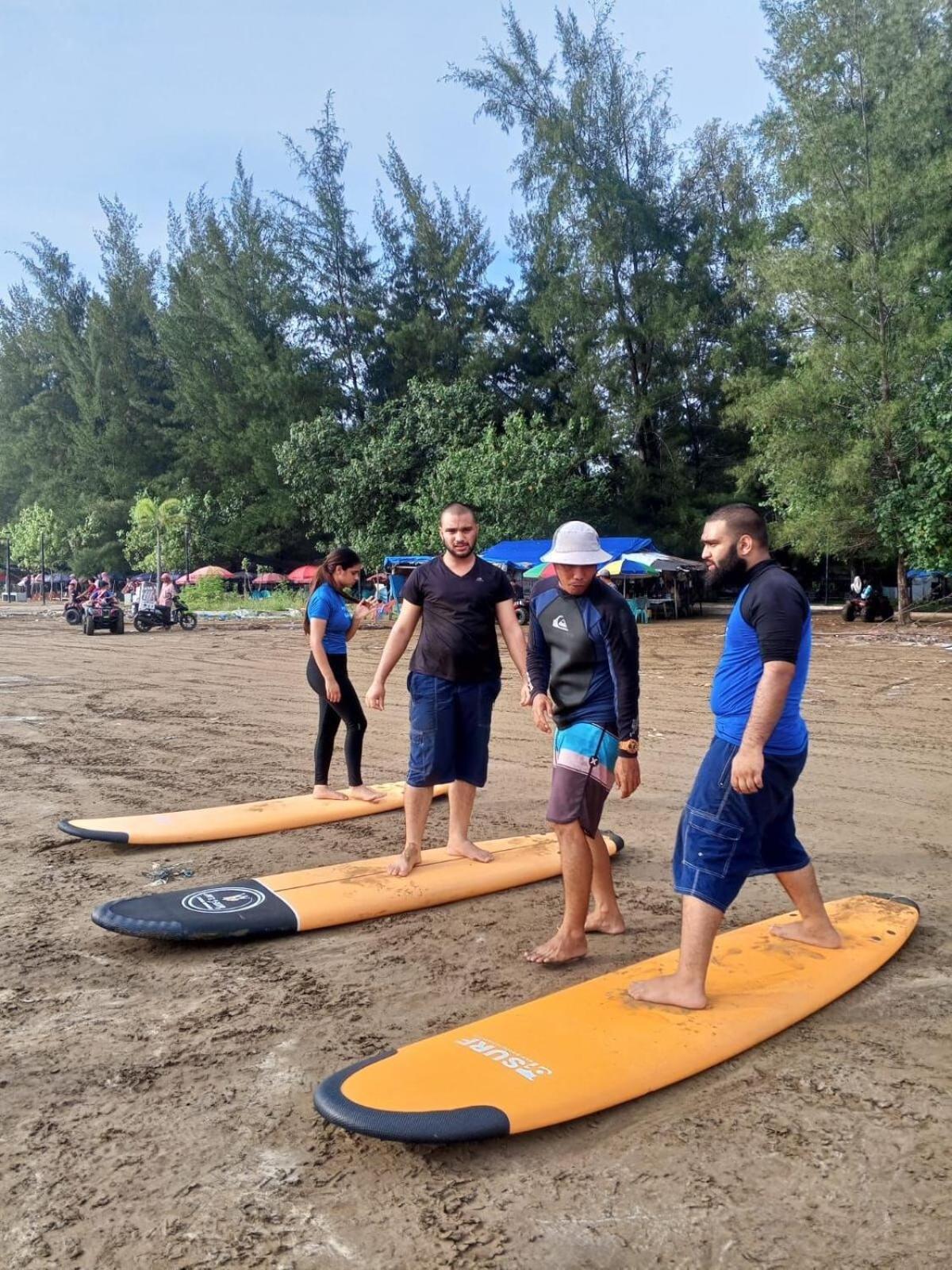 Ferienwohnung Air Manis Secret Surfcamp Taluk Batung Exterior foto