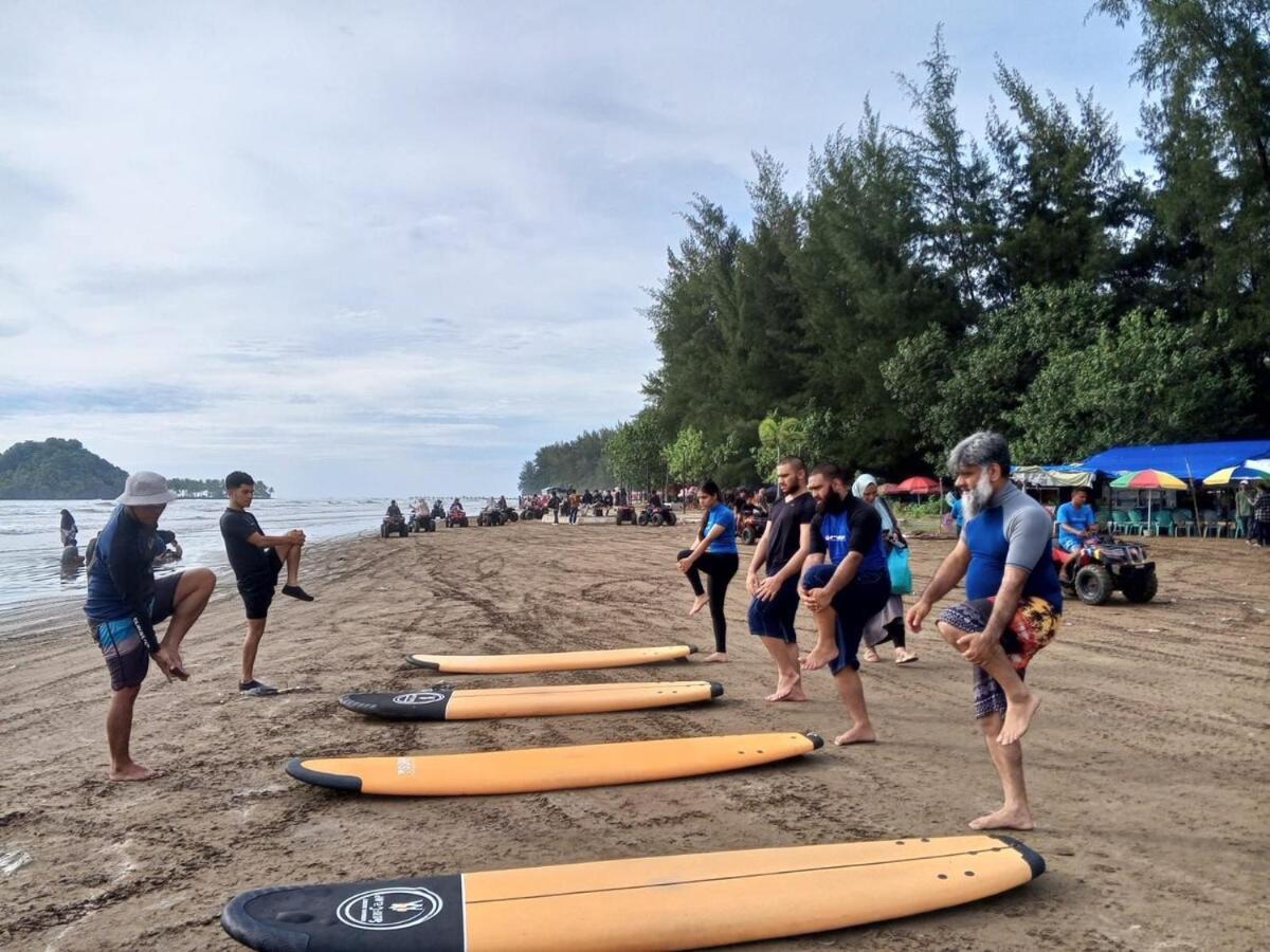 Ferienwohnung Air Manis Secret Surfcamp Taluk Batung Exterior foto