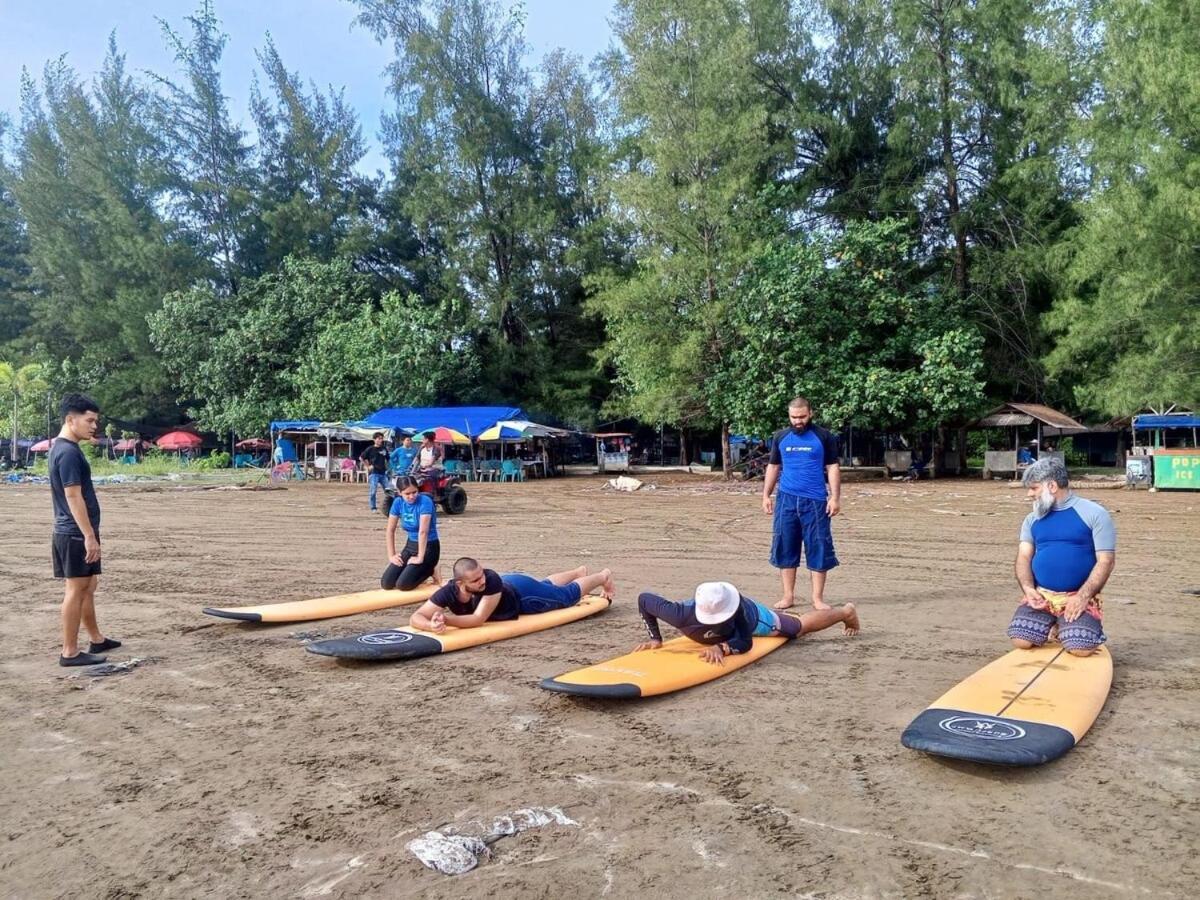 Ferienwohnung Air Manis Secret Surfcamp Taluk Batung Exterior foto