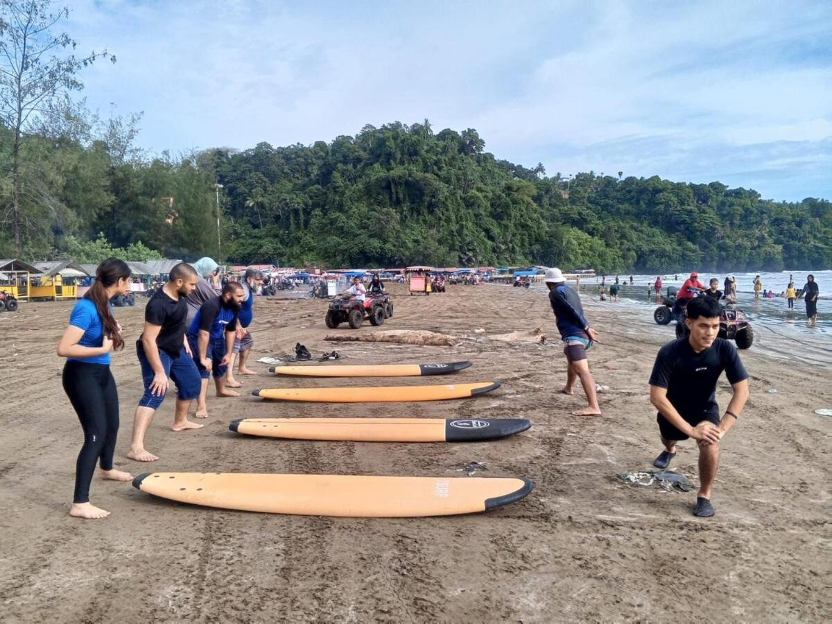 Ferienwohnung Air Manis Secret Surfcamp Taluk Batung Exterior foto