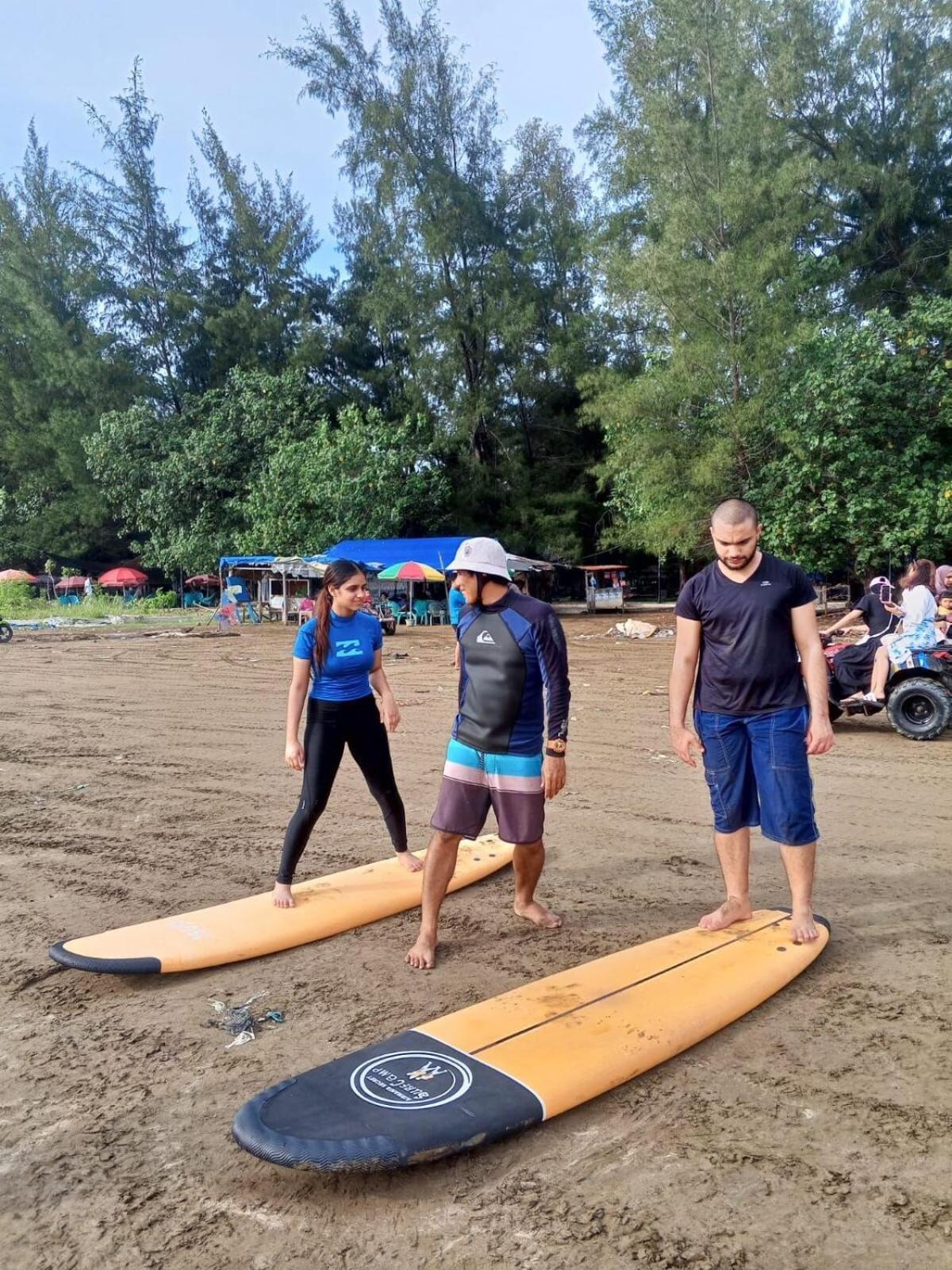 Ferienwohnung Air Manis Secret Surfcamp Taluk Batung Exterior foto